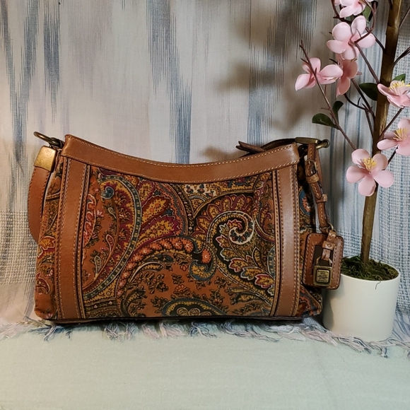 Liz Claiborne Handbags - 🔥FINAL🔥 VTG Liz Claiborne NY shoulder bag